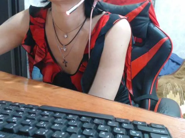 Live sex webcam photo for Olik-Pisa #292301317