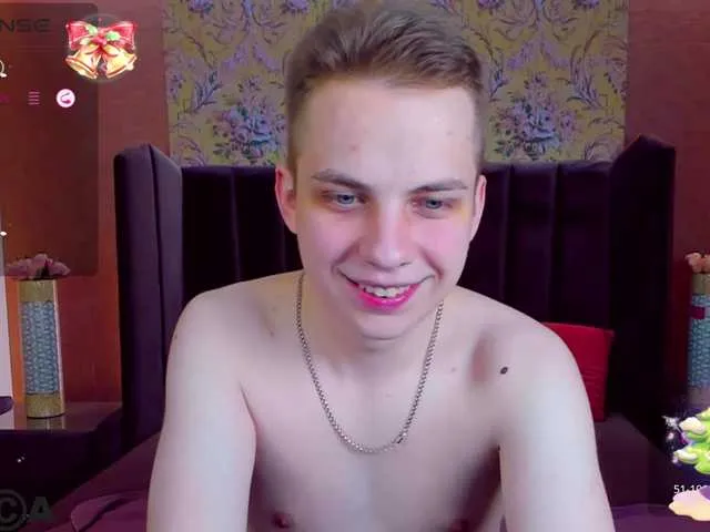 Live sex webcam photo for OliverCute #277149576