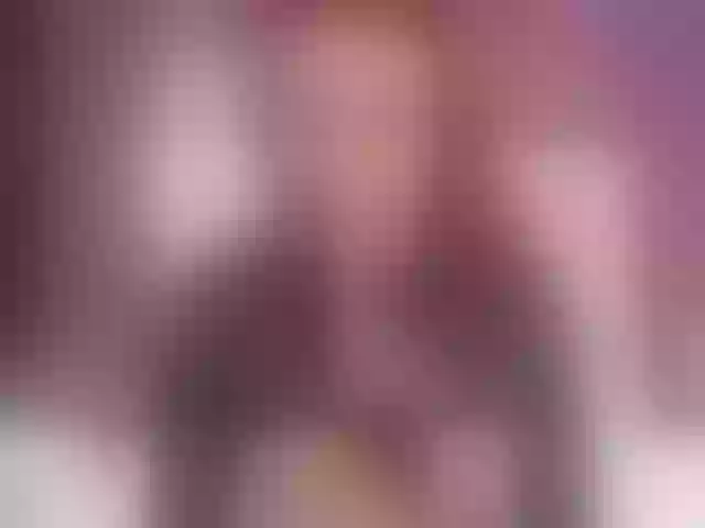 Live sex webcam photo for OliviiaMiller #275902864