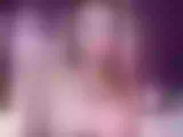 Live sex webcam photo for OliviiaMiller #275974617