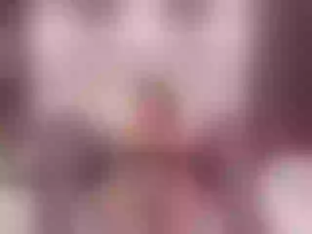Live sex webcam photo for OliviiaMiller #276004474