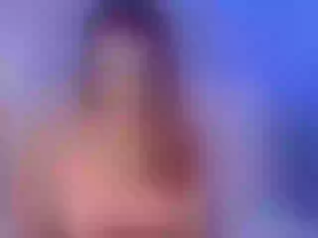 Live sex webcam photo for OliviiaMiller #276114277