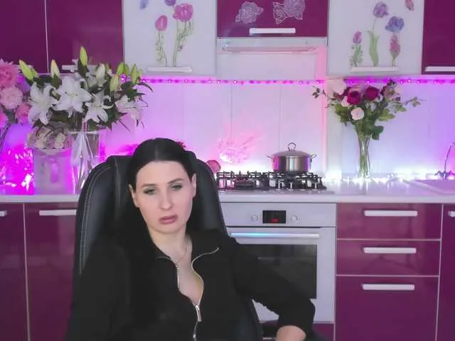 Live sex webcam photo for Olivija2020 #292217989