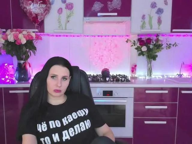 Live sex webcam photo for Olivija2020 #292332842