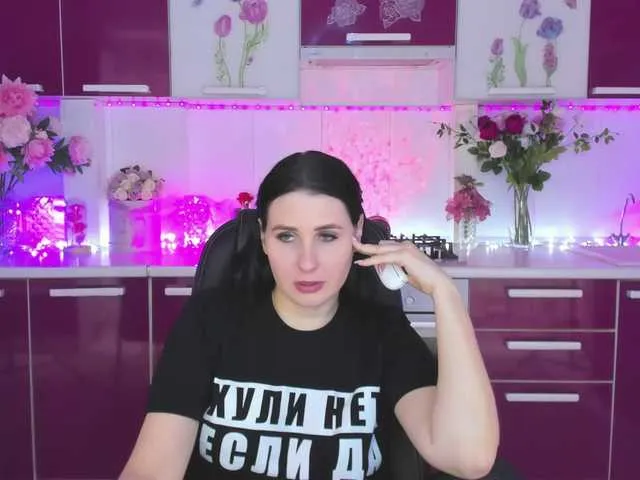 Live sex webcam photo for Olivija2020 #292358943