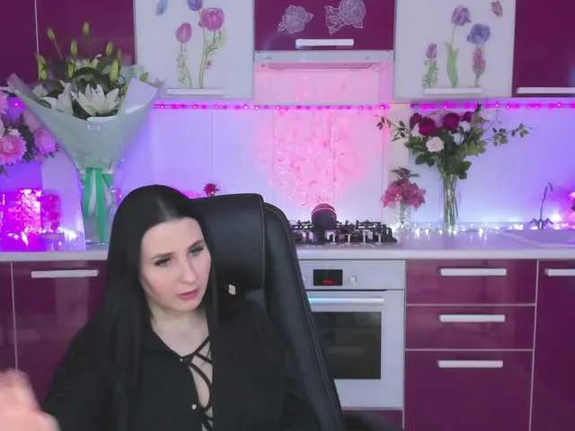 Live sex webcam photo for Olivija2020 #292428355