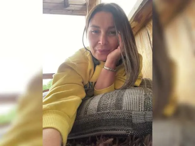 Live sex webcam photo for Olli2431 #291616026