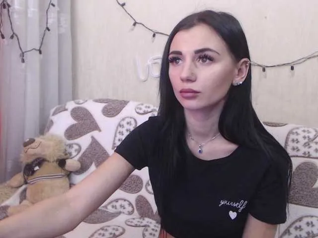 Live sex webcam photo for Olora #271979449