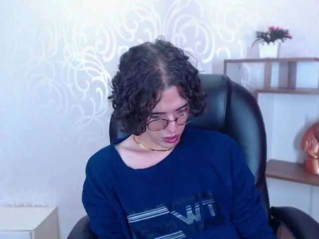 Live sex webcam photo for OmanWills #277049592