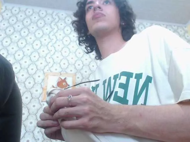 Live sex webcam photo for OmanWills #277233324