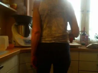 Live sex webcam photo for Omi0911 #134375190