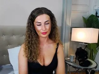 Live sex webcam photo for OneMika #159309987