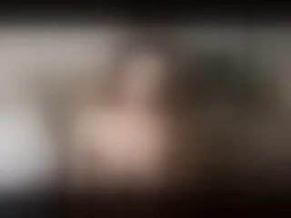 Live sex webcam photo for OneMika #183030453