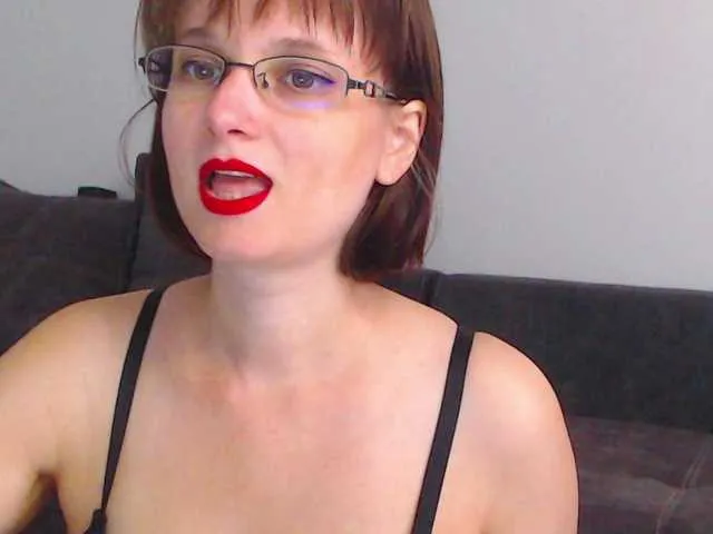 Live sex webcam photo for OneSenseous #289985552