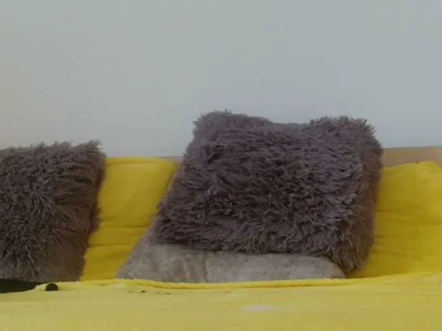 Live sex webcam photo for Onlyroxana1 #274504250