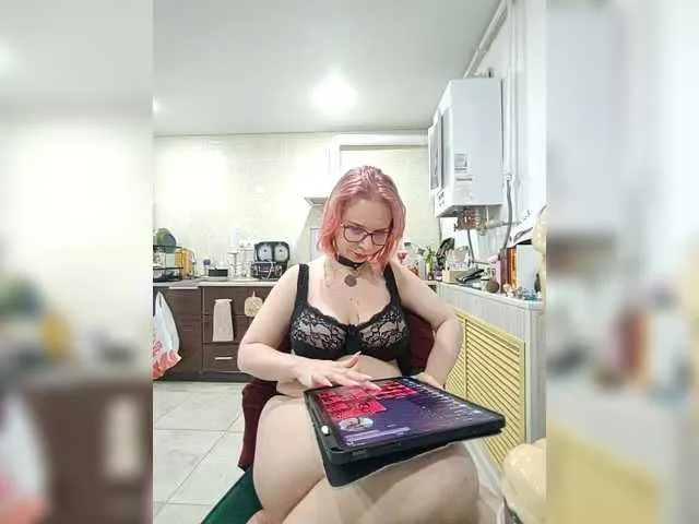 Live sex webcam photo for OnyxFox #291157051