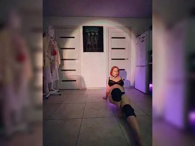 Live sex webcam photo for OnyxFox #291164540