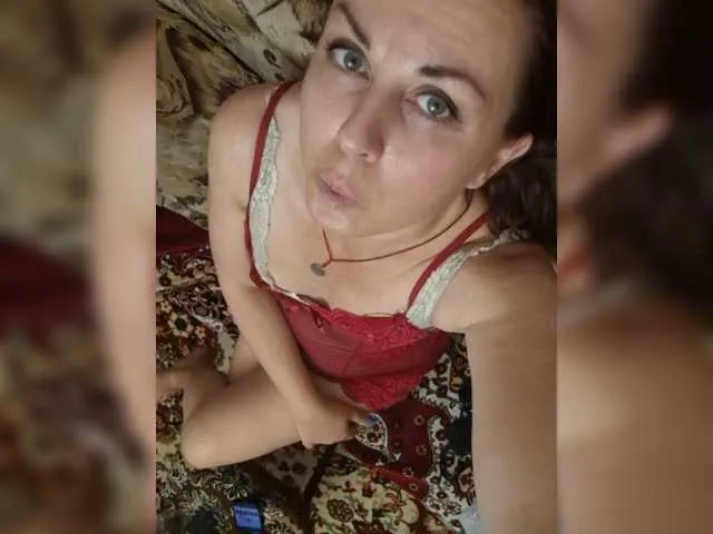 Live sex webcam photo for OpenGirl #293994025