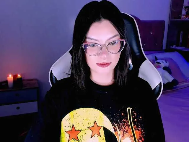 Live sex webcam photo for OphelianaRose #290905697