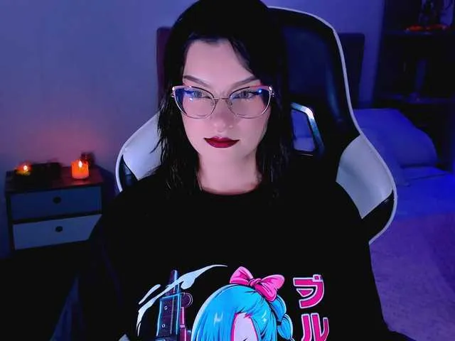 Live sex webcam photo for OphelianaRose #291516822