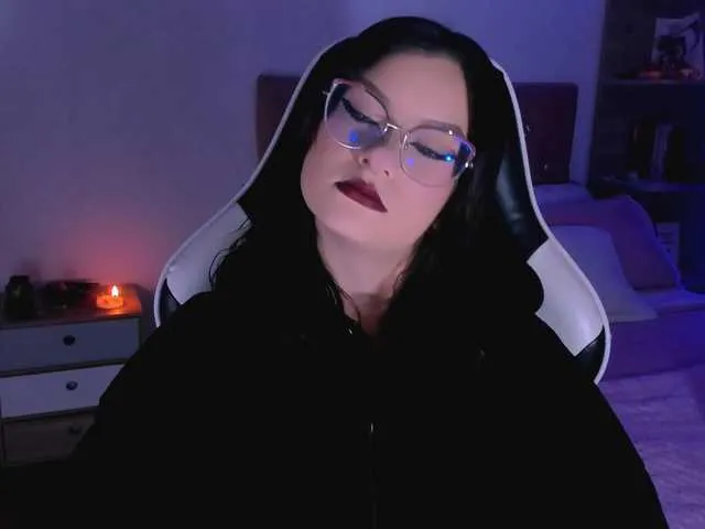 Live sex webcam photo for OphelianaRose #291625790
