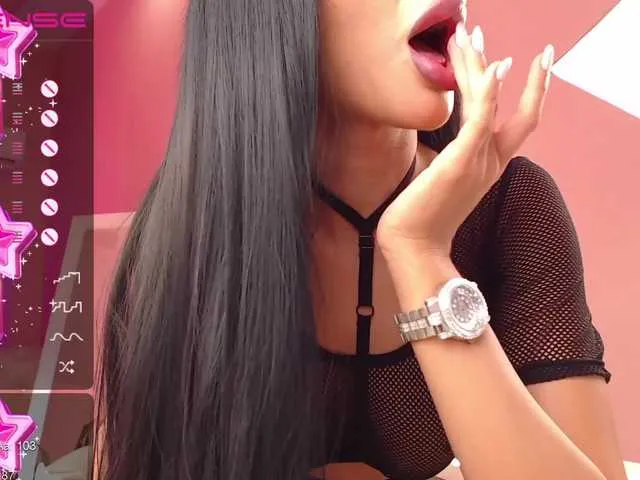 Live sex webcam photo for Opheliaxs #274495185