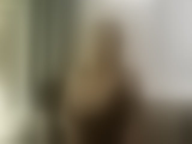 Live sex webcam photo for OrianaWade #293967942