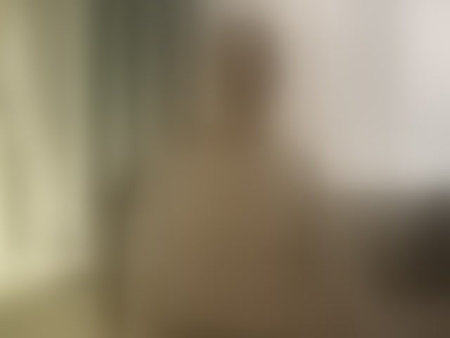 Live sex webcam photo for OrianaWade #294073241