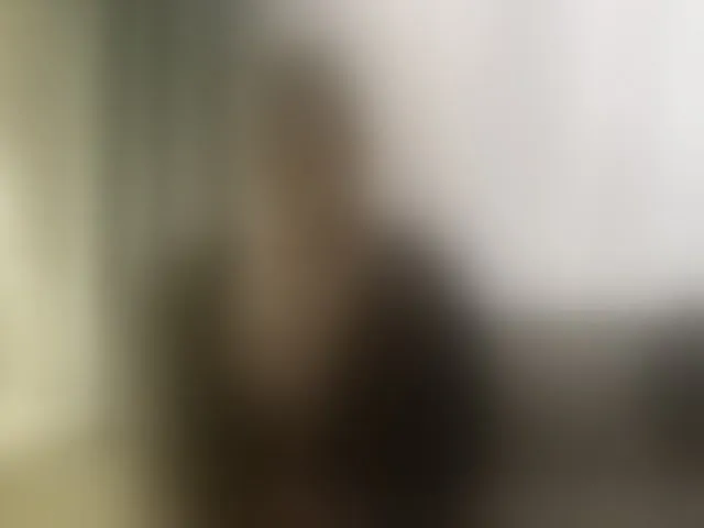 Live sex webcam photo for OrianaWade #294094800