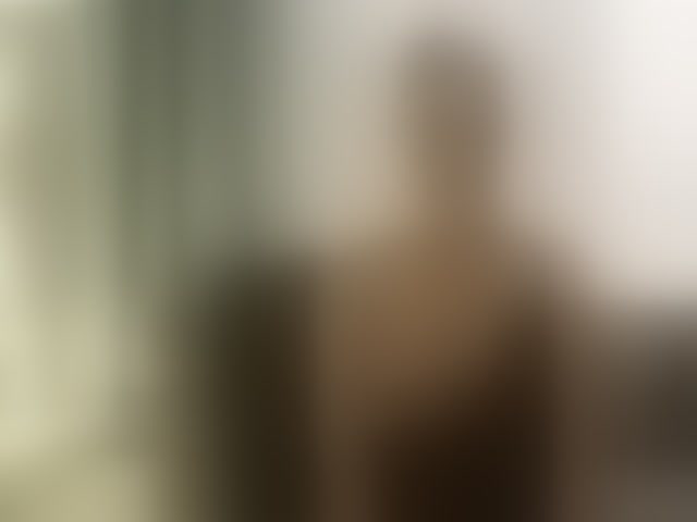 Live sex webcam photo for OrianaWade #294124693