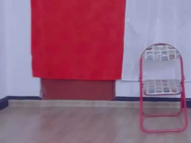 Live sex webcam photo for OrianayEmilio #273020734