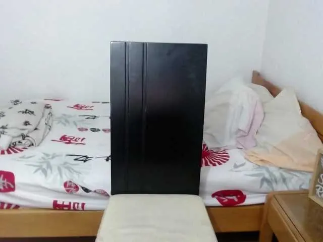 Live sex webcam photo for OriannaDome #273435052