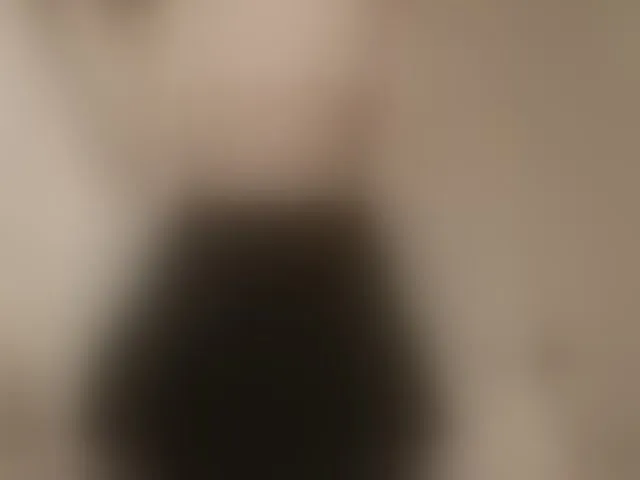 Live sex webcam photo for Oriella #293180905