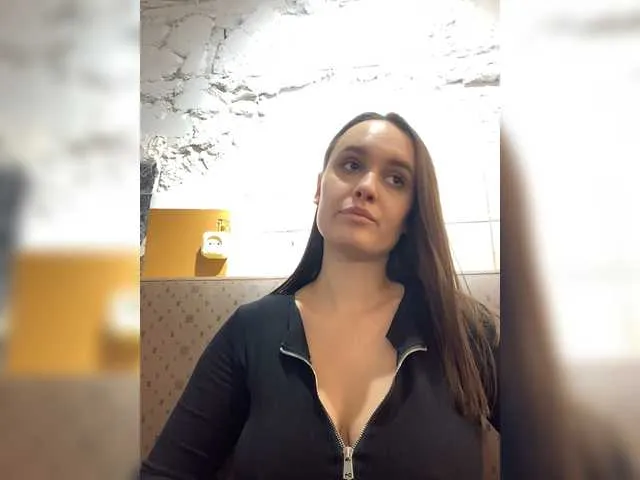 Live sex webcam photo for OriginalHOOLi #274613397