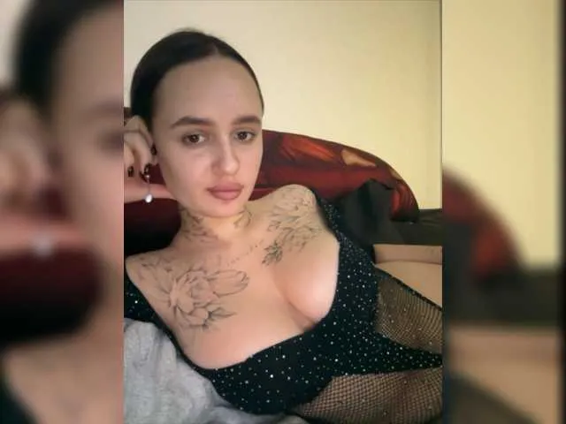 Live sex webcam photo for OriginalHOOLi #276888046