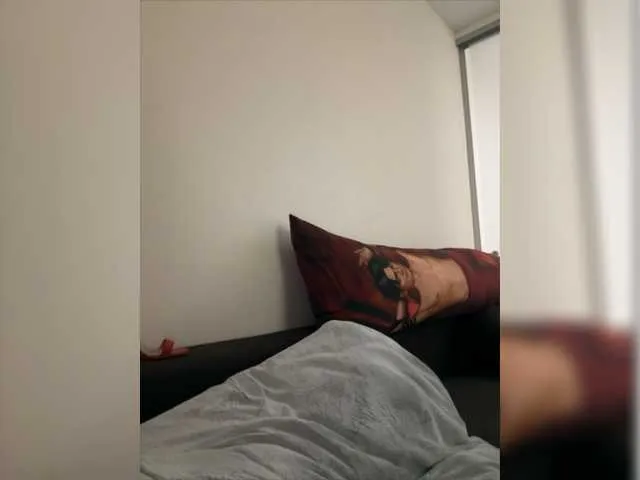 Live sex webcam photo for OriginalHOOLi #277633699