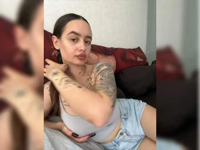 Live sex webcam photo for OriginalHOOLi #277837439
