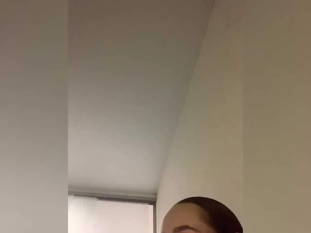 Live sex webcam photo for OriginalHOOLi #291664990