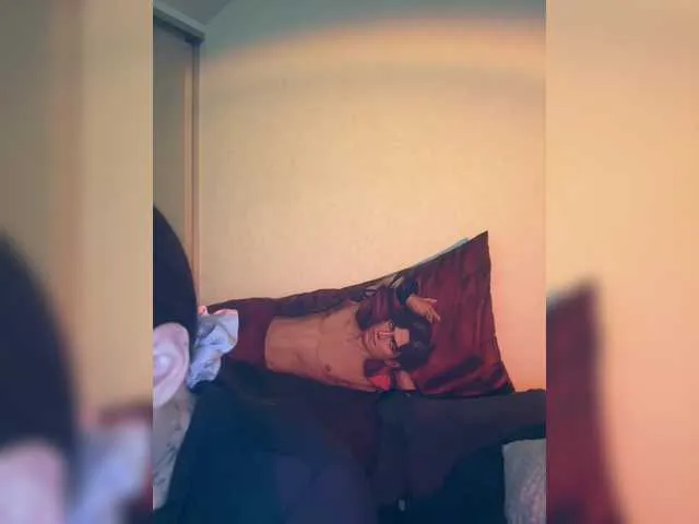 Live sex webcam photo for OriginalHOOLi #292556304