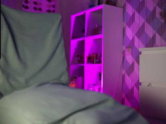 Live sex webcam photo for OrsonHodge #275985457