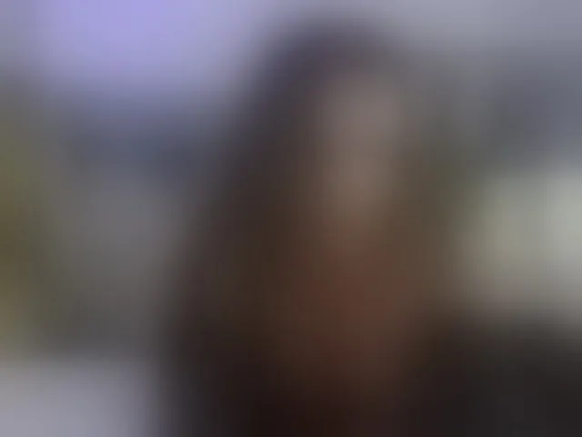Live sex webcam photo for OutrageousOne #293538016