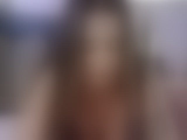 Live sex webcam photo for OutrageousOne