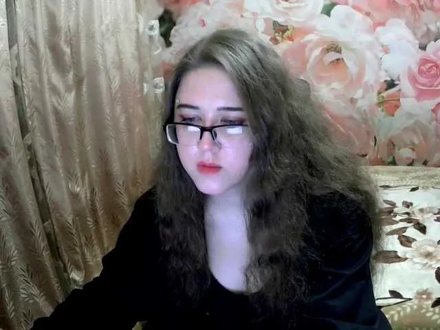Live sex webcam photo for OverseerX #287982589