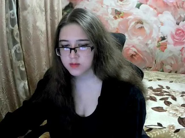 Live sex webcam photo for OverseerX #287982592