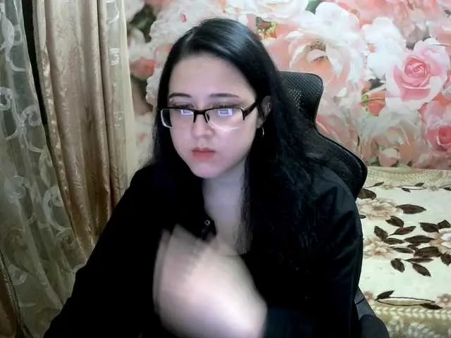 Live sex webcam photo for OverseerX #287982599