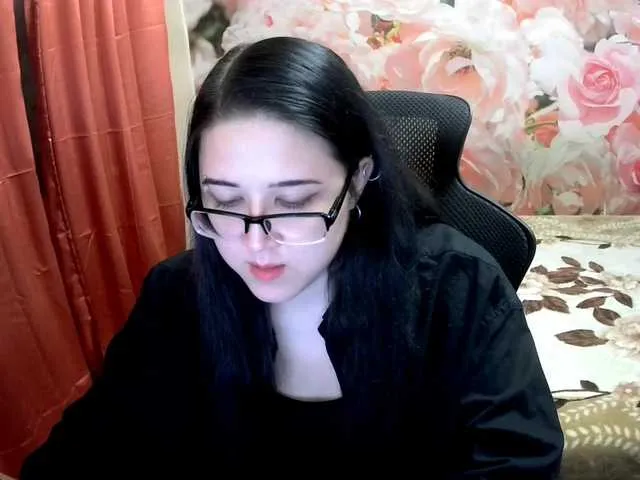 Live sex webcam photo for OverseerX #287982603