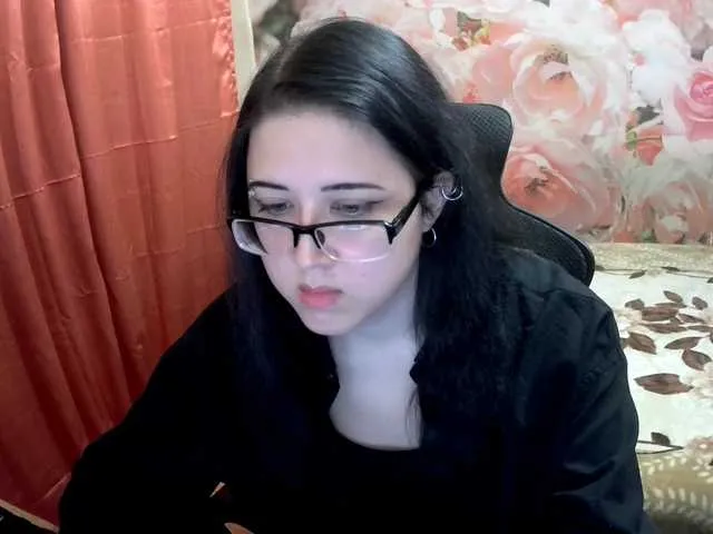 Live sex webcam photo for OverseerX #287982606