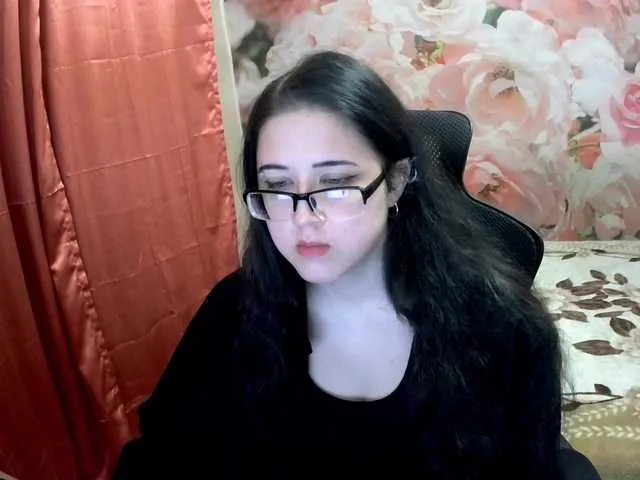 Live sex webcam photo for OverseerX #287982613