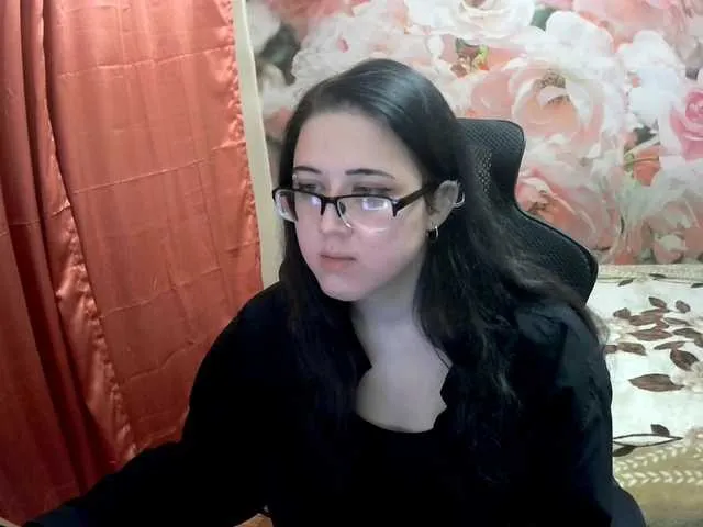 Live sex webcam photo for OverseerX #287982614