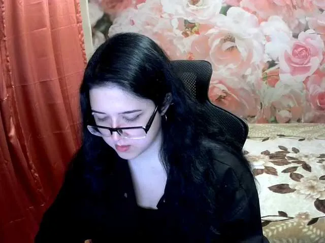 Live sex webcam photo for OverseerX #287982622